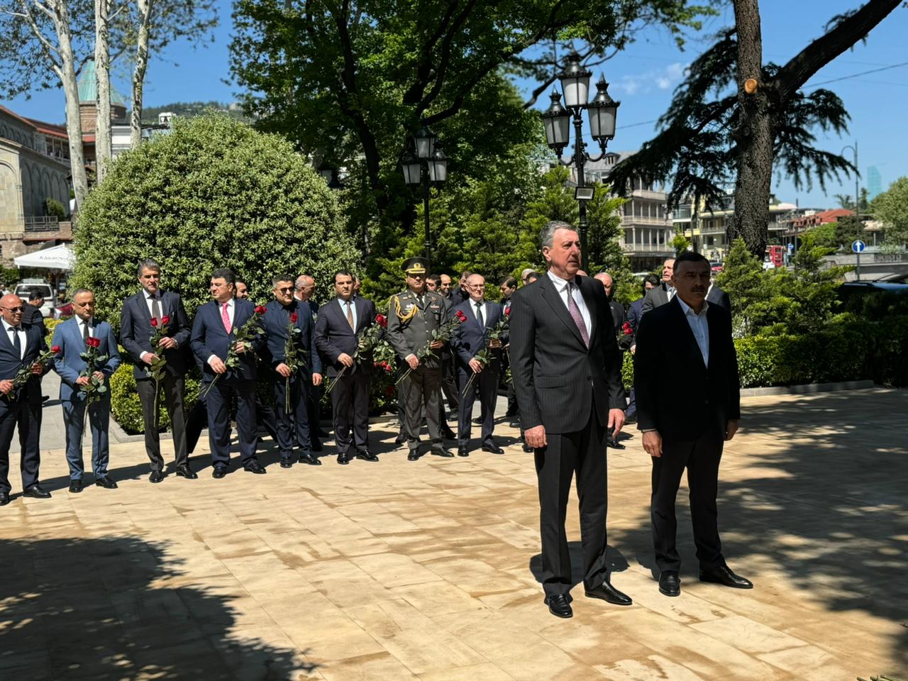 Ulu Öndər Heydər Əliyevin xatirəsi Tbilisidə anılıb - FOTO