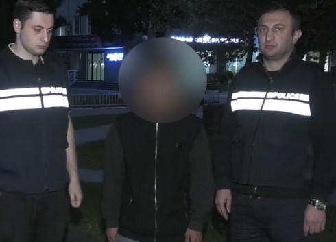 Rustavidə pul köçürmə aparatı yarılıb: 3 784 lari oğurlanıb