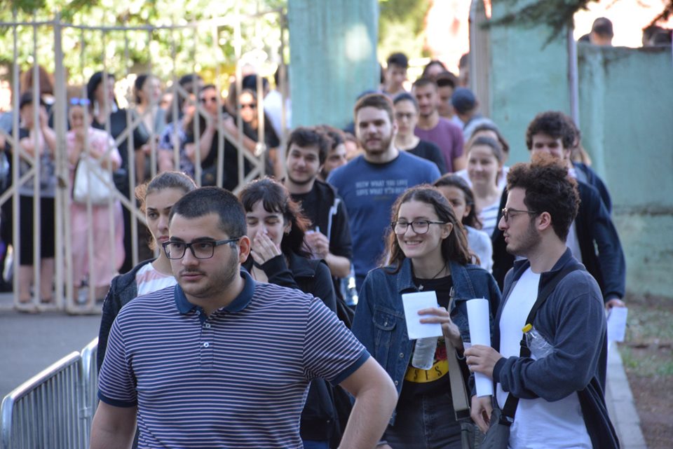 Hökumətdən qəbul ola bilməyən abituriyentlərə gözlənilməz jest: İkinci şans verildi
