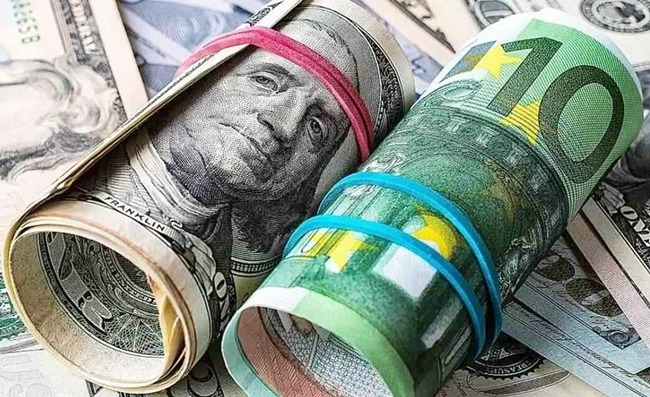 Dollar həftəyə aşağı məzənnə ilə başladı | Milli Bank